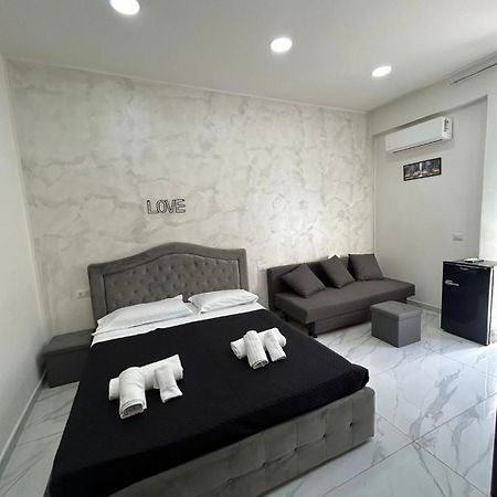 شقة Terrazza Luxury Valentino نابولي المظهر الخارجي الصورة