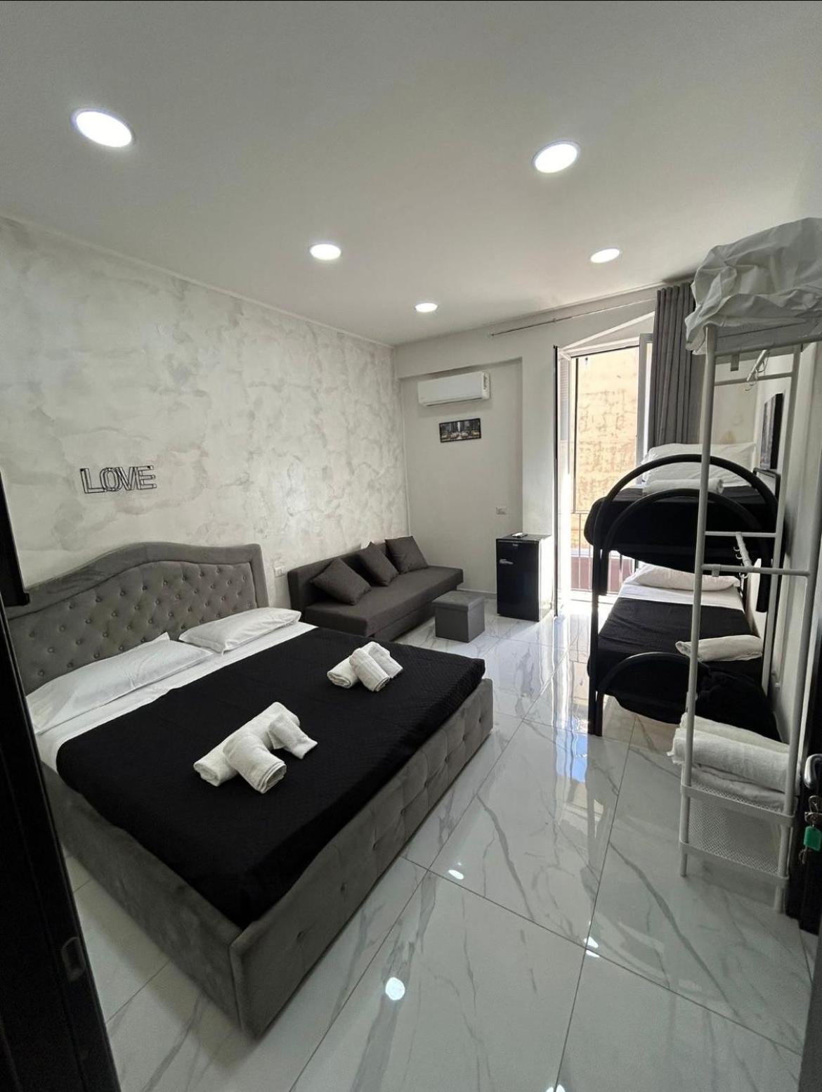 شقة Terrazza Luxury Valentino نابولي المظهر الخارجي الصورة